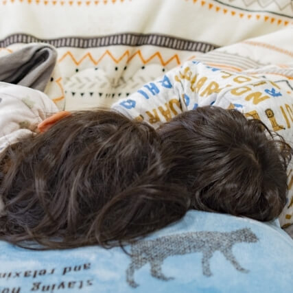 5歳の平均睡眠時間は？昼寝はしないほうが良い？5歳児の睡眠事情をアンケート