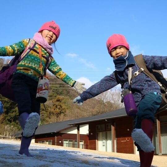 「きちんと"あいさつ"できないわが子が気になる…」という悩みに答えます。"できるいい子"を大人が押し付けていませんか？
