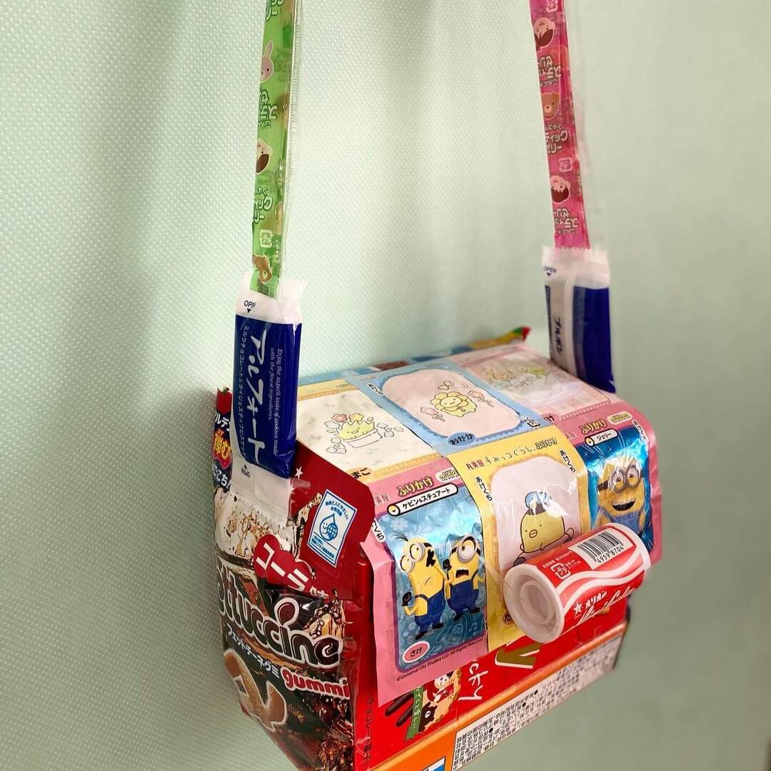 ぜ～んぶお菓子でできてる！夢の「お菓子バッグ」知ってる？アイデア満載の手作りギフトに大人も子どももテンション爆上がり♪