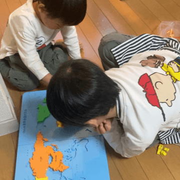 【先輩ママの絶大な信頼あり】結論・いま買い足すなら「くもんの知育おもちゃ」！藤井聡太氏もハマったという編集部激推し5選