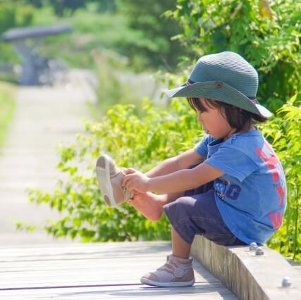 手と口を出さずに「見守ること」がもっとも大切。わが子の自ら育つ力を信じて伸ばすために～モンテッソーリ教育～
