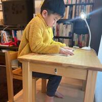 【リビング学習の理想形】家族の気配を感じながら学習タイム！テレビをつけてても勉強に集中…その秘密とは？