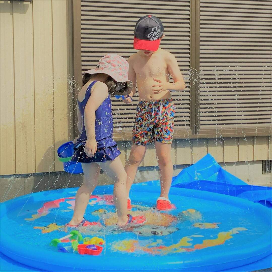 大ブームの予感！水遊びの新定番【噴水マット】10選！プールより片付けが劇的にラクで大盛り上がり♪