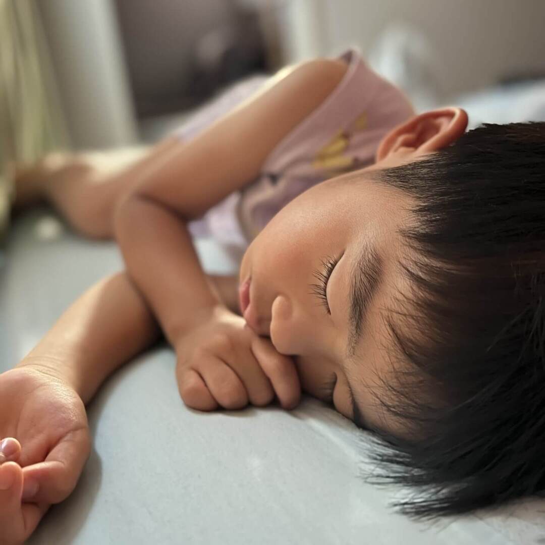 【夜のおむつ外しの心得】おねしょが続くならおむつに戻したほうがいい…？大切なのは親の「いつか外れる」という気持ち