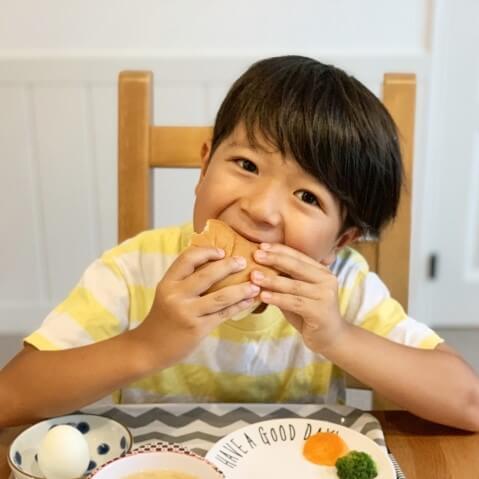小学生の子どもが喜ぶご飯レシピ18選！栄養士が簡単に作れるメニューを食材別にセレクト！